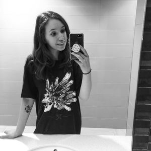 Meet your Posher, Madalyn